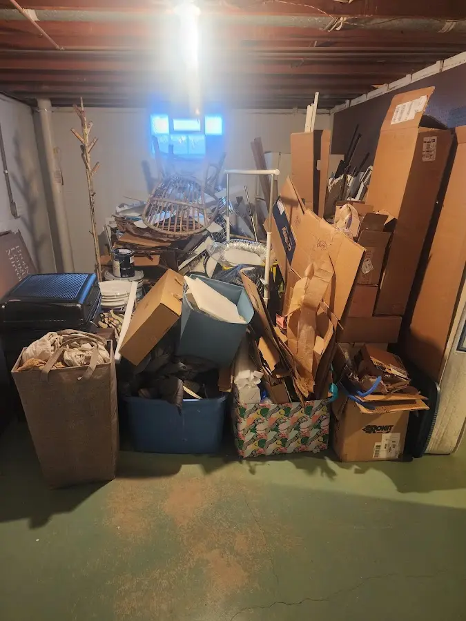 Roll-off dumpster container at job site for Construction Dumpster Rental in Lloyd